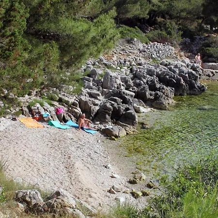 Guest house And By The Sea Mali Losinj