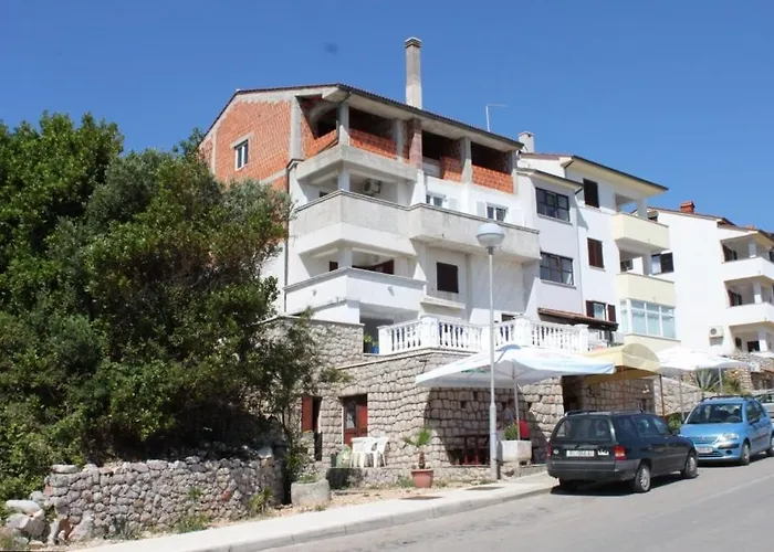 And By The Sea 게스트하우스 3*